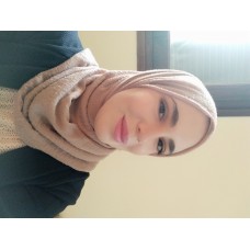 أستاذة - مترجمة - مساعدة قانونية